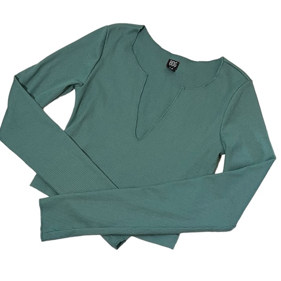 BDG Urban Outfitters Green Ribbed Long Sleeve Cropped Tee - Picture 1 of 3